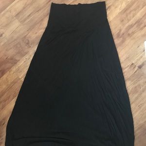 Black maxi skirt